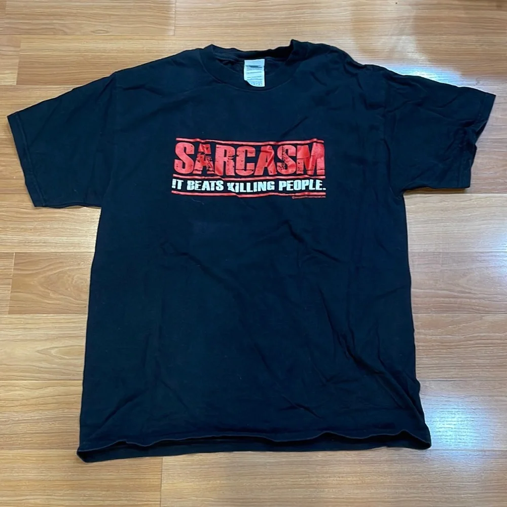 Sarcasm graphic t-shirt - Picture 2 of 4